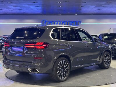 BMW X5 xDrive50e xLine 360 kW (489 CV)