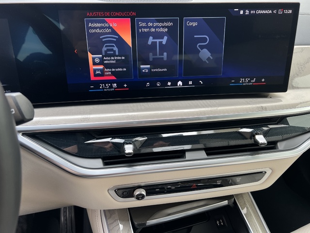 BMW X5 xDrive50e xLine 360 kW (489 CV)