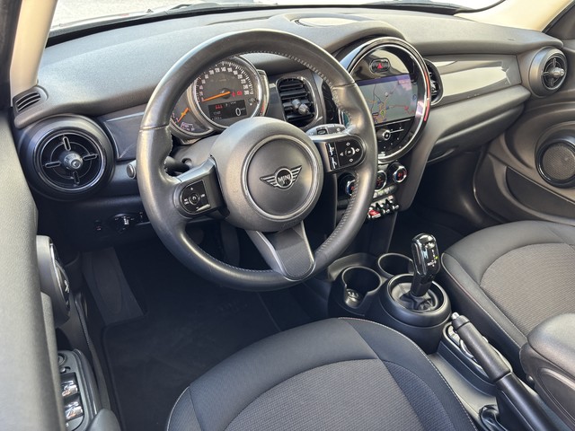 MINI 5 Puertas Cooper 100 kW (136 CV)