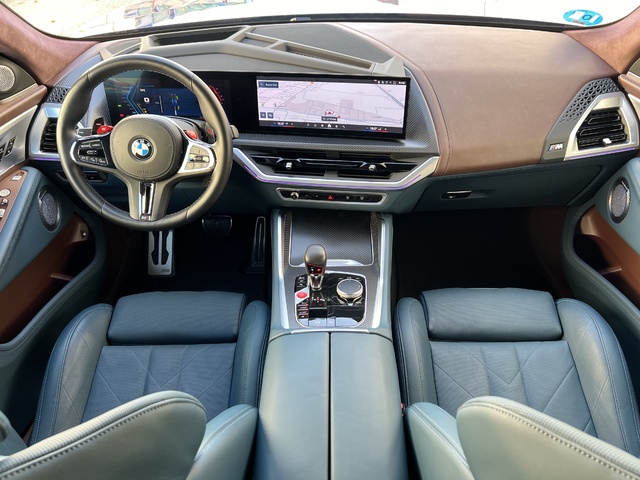BMW XM 4.4 PHEV 480 kW (653 CV)