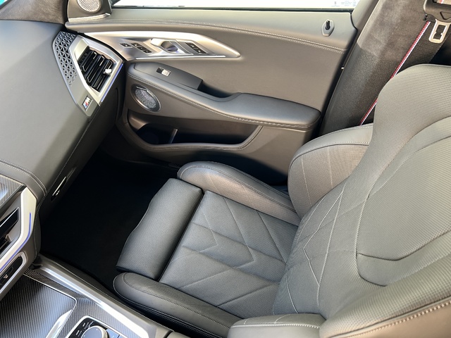 BMW XM 480 kW (653 CV)