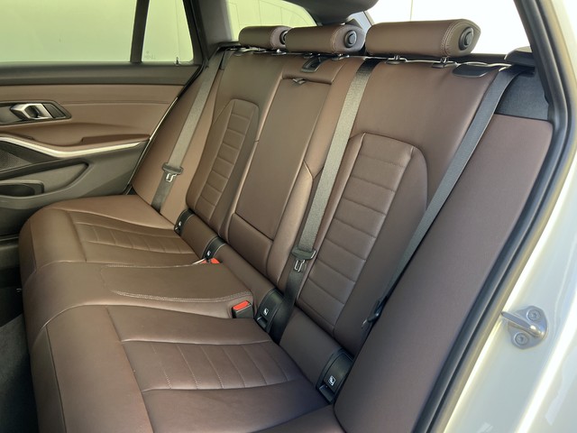 BMW Serie 3 330e xDrive Touring 215 kW (292 CV)