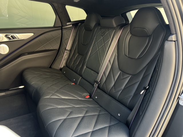 BMW XM 480 kW (653 CV)