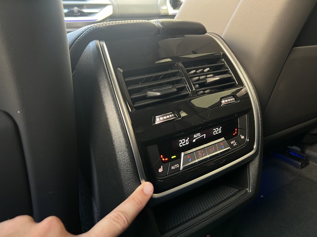 BMW XM 480 kW (653 CV)