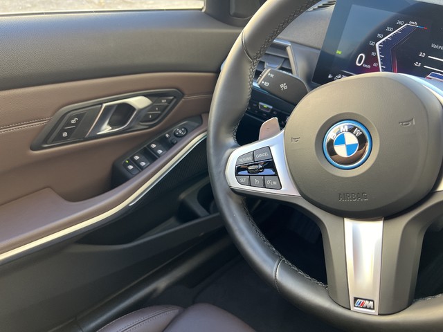 BMW Serie 3 330e xDrive Touring 215 kW (292 CV)