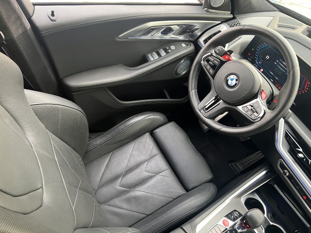 BMW XM 4.4 PHEV 480 kW (653 CV)