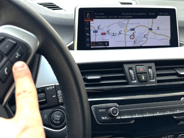 BMW X1 sDrive18i 100 kW (136 CV)