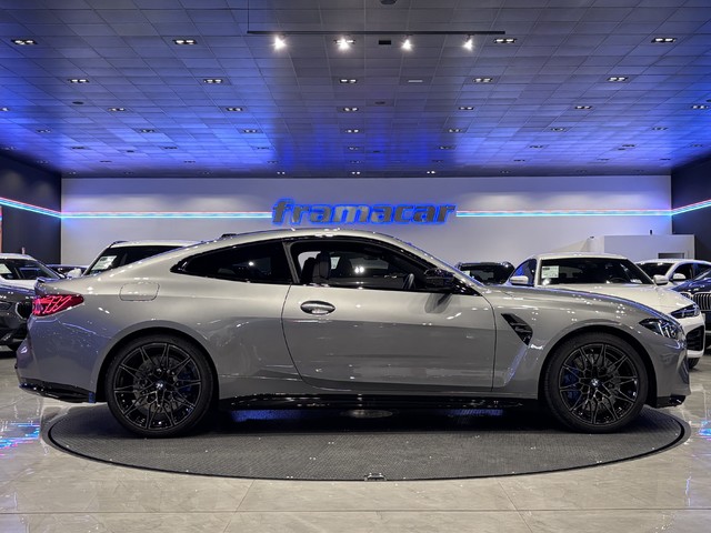 BMW M M4 Coupe Competition xDrive 390 kW (530 CV)