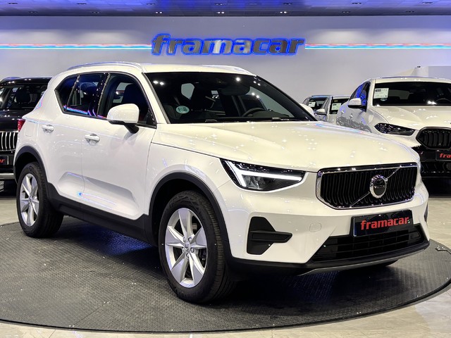 Volvo XC40 T2 Core Auto 95 kW (129 CV)