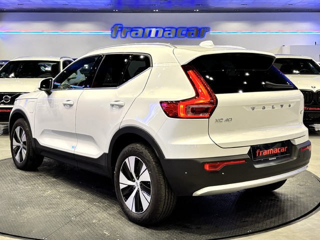 Volvo XC40 T4 PHEV Recharge Core Auto 155 kW (211 CV)