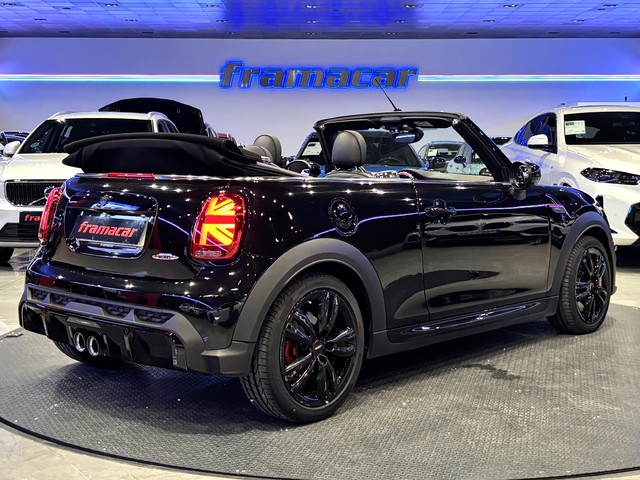 MINI Cabrio John Cooper Works 170 kW (231 CV)