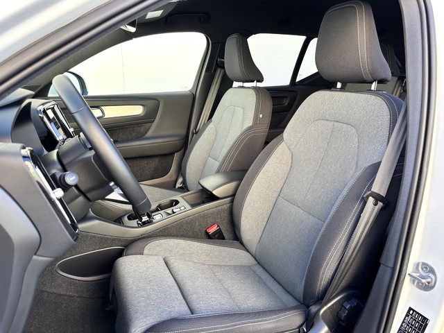 Volvo XC40 T4 PHEV Recharge Core Auto 155 kW (211 CV)