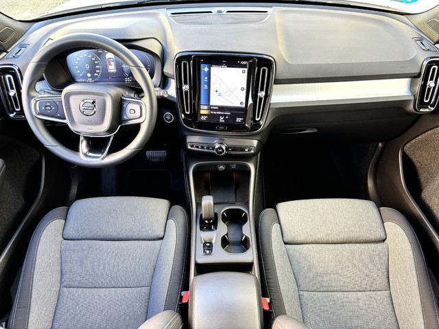 Volvo XC40 T4 PHEV Recharge Core Auto 155 kW (211 CV)