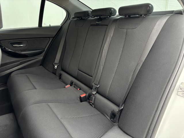 BMW Serie 3 318d Business 110 kW (150 CV)