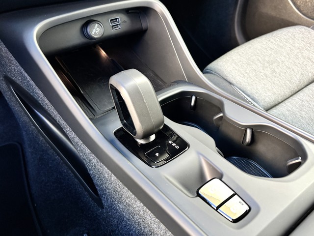 Volvo XC40 T2 Core Auto 95 kW (129 CV)