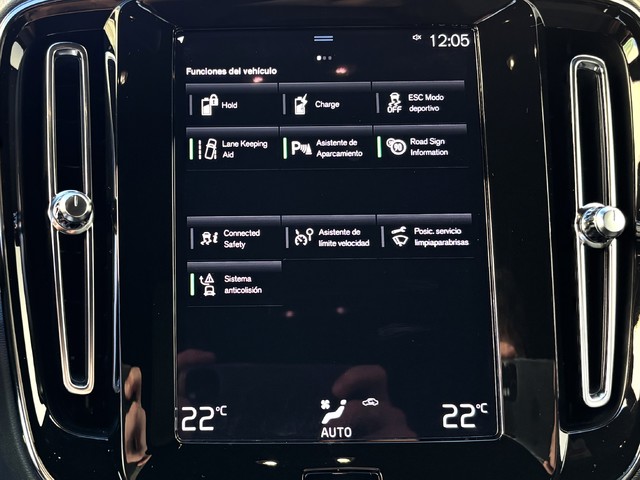 Volvo XC40 T4 PHEV Recharge Core Auto 155 kW (211 CV)