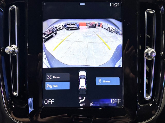 Volvo XC40 T2 Core Auto 95 kW (129 CV)