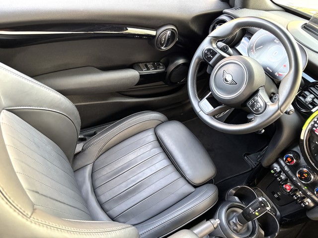 MINI Cabrio John Cooper Works 170 kW (231 CV)