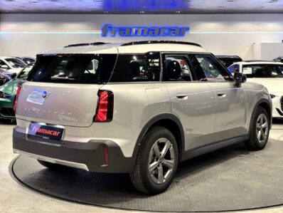 MINI Countryman D 120 kW (163 CV)