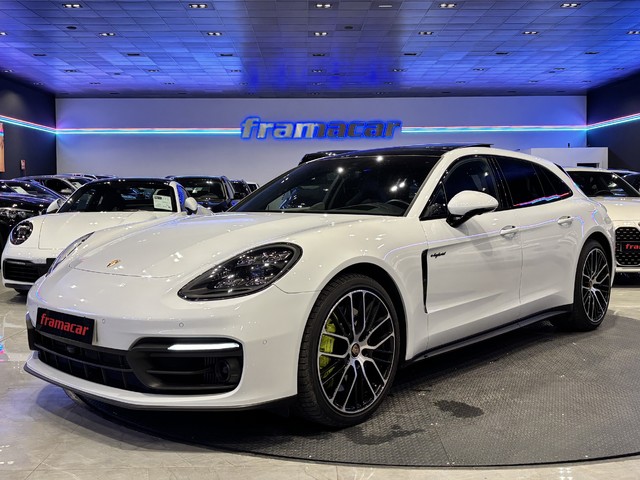 Porsche Panamera 4S E-Hybrid Sport Turismo 412 kW (560 CV)