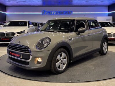 MINI Cooper 5 Puertas One 75 kW (102 CV)