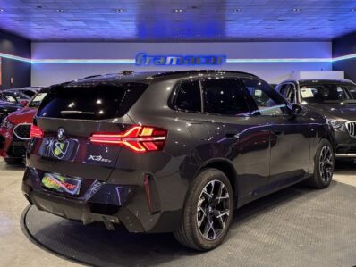 BMW X3 xDrive30e 220 kW (299 CV)