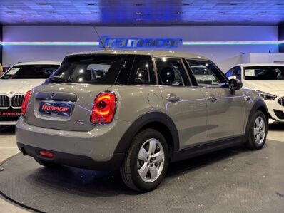 MINI Cooper 5 Puertas One 75 kW (102 CV)