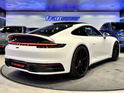 Porsche 911 Carrera S Coupe 331 kW (450 CV)