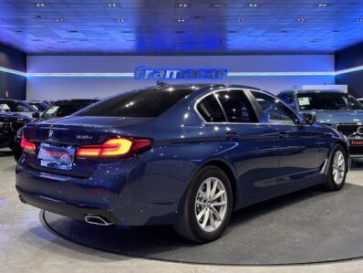 BMW Serie 5 530e 215 kW (292 CV)