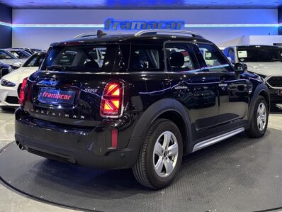 MINI Countryman Cooper 100 kW (136 CV)