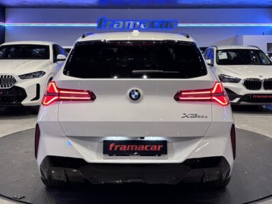 BMW X3 xDrive30e 220 kW (299 CV)